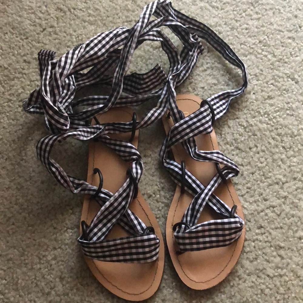 Gingham lace up sandals
